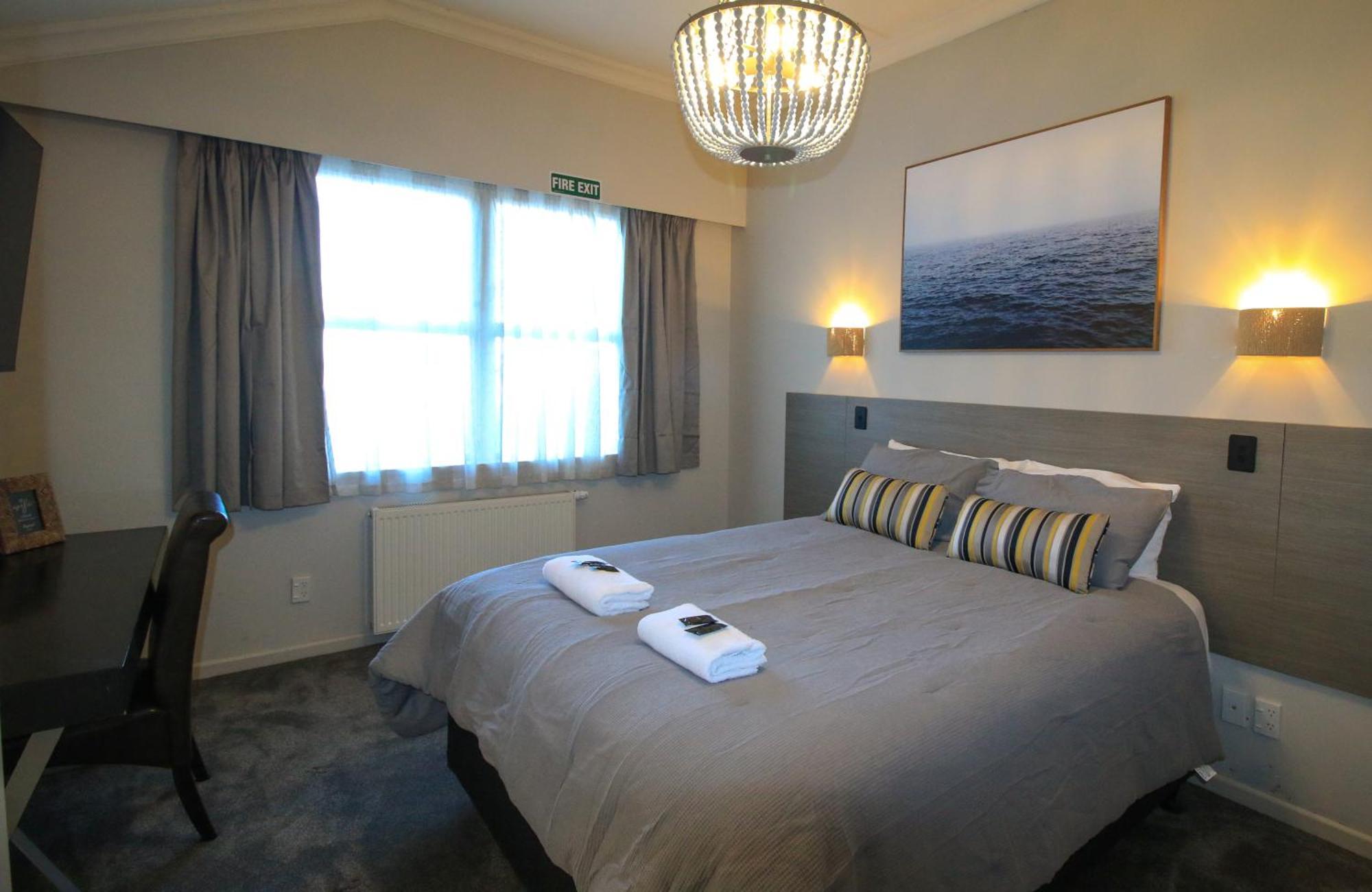 Whitehouse Hotel إنفيركارجِِيل المظهر الخارجي الصورة