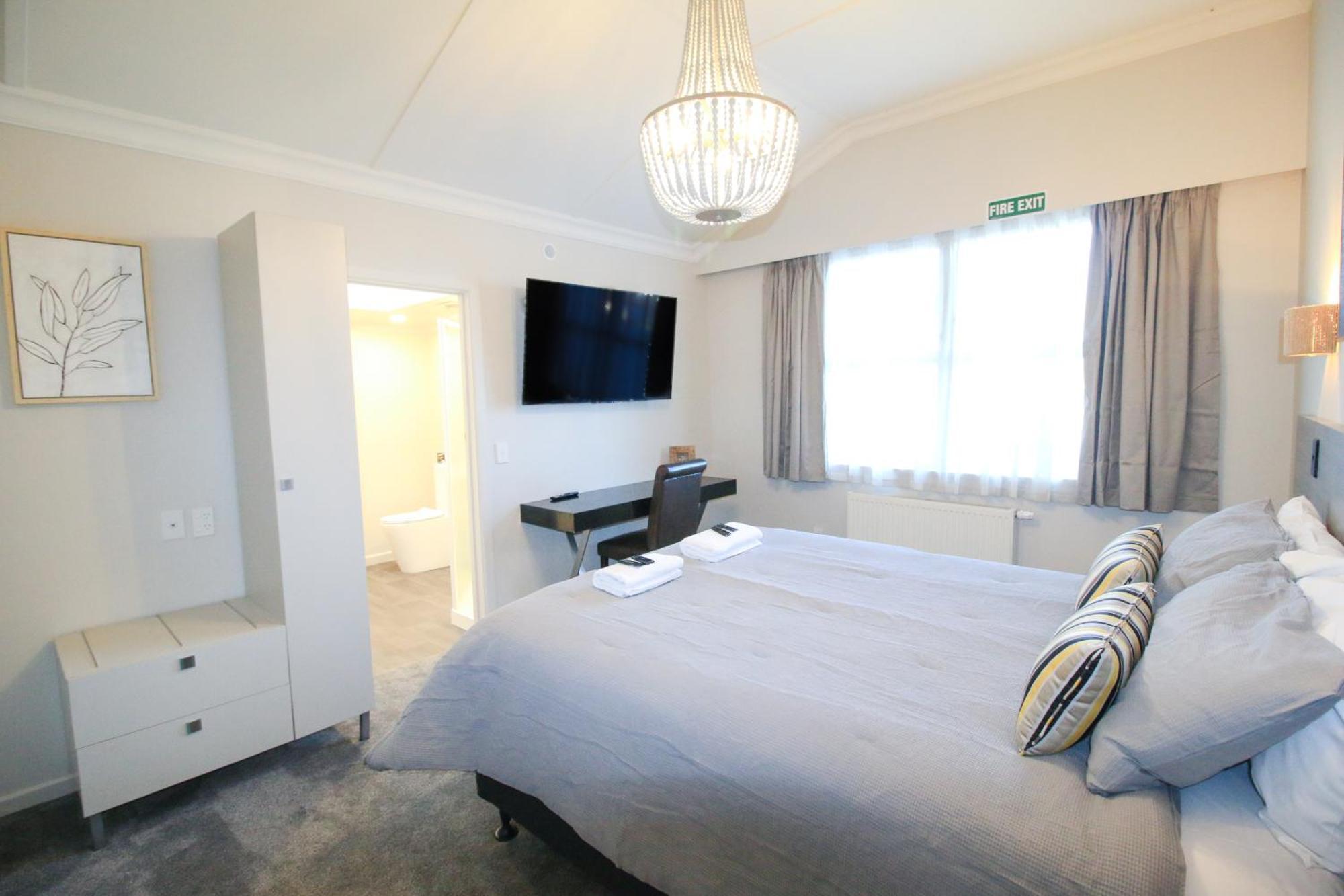 Whitehouse Hotel إنفيركارجِِيل المظهر الخارجي الصورة